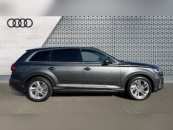 Used Audi Q7 2023 for sale - 75653009: Photo
