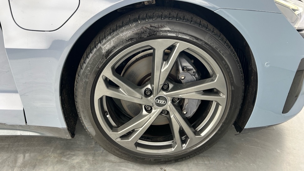 Used Audi e-tron GT 2022 for sale - 76717306: Photo 5