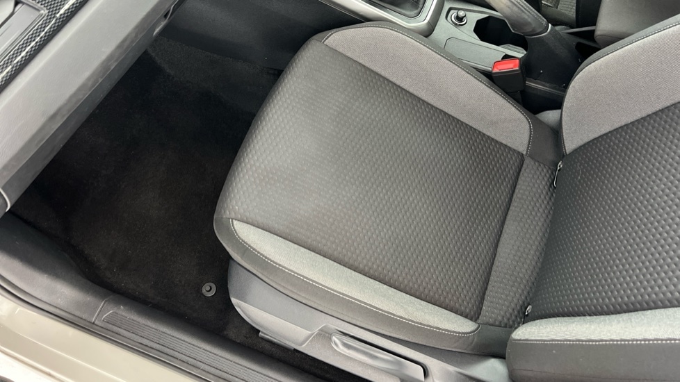 Used Volkswagen Polo 2023 for sale - 76384542: Photo 32