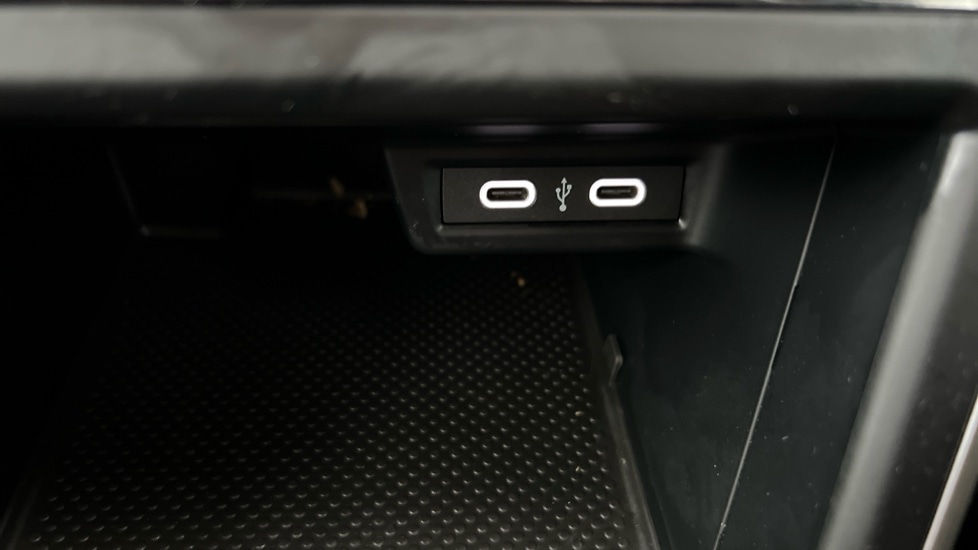 Used Volkswagen Polo 2023 for sale - 76384542: Photo 42