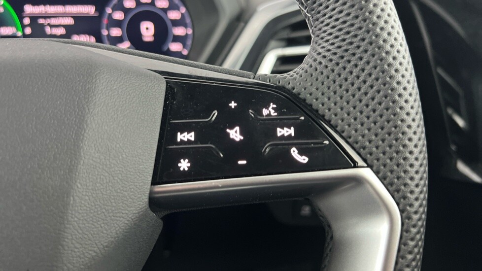 Used Audi Q4 e-tron 2025 for sale - 76438153: Photo 27