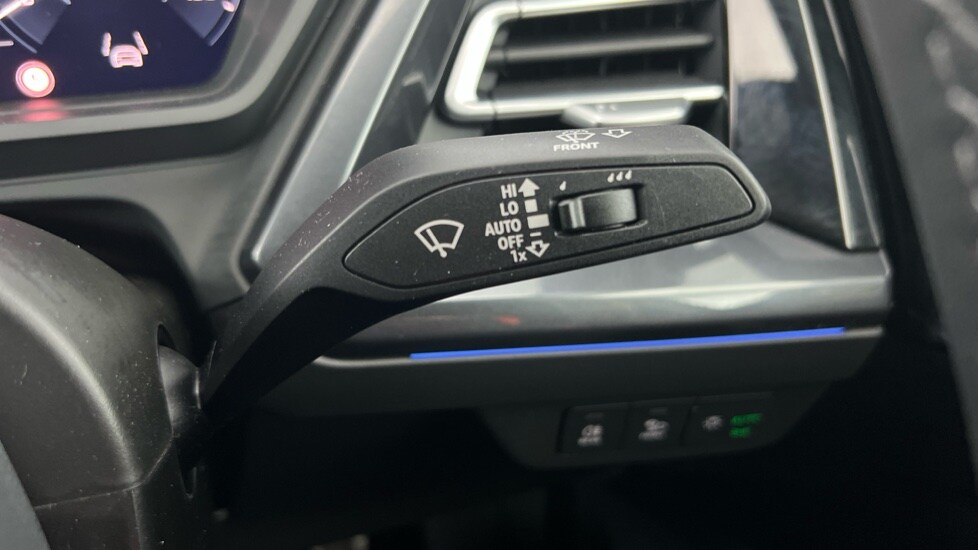 Used Audi Q4 e-tron 2025 for sale - 76438153: Photo 33