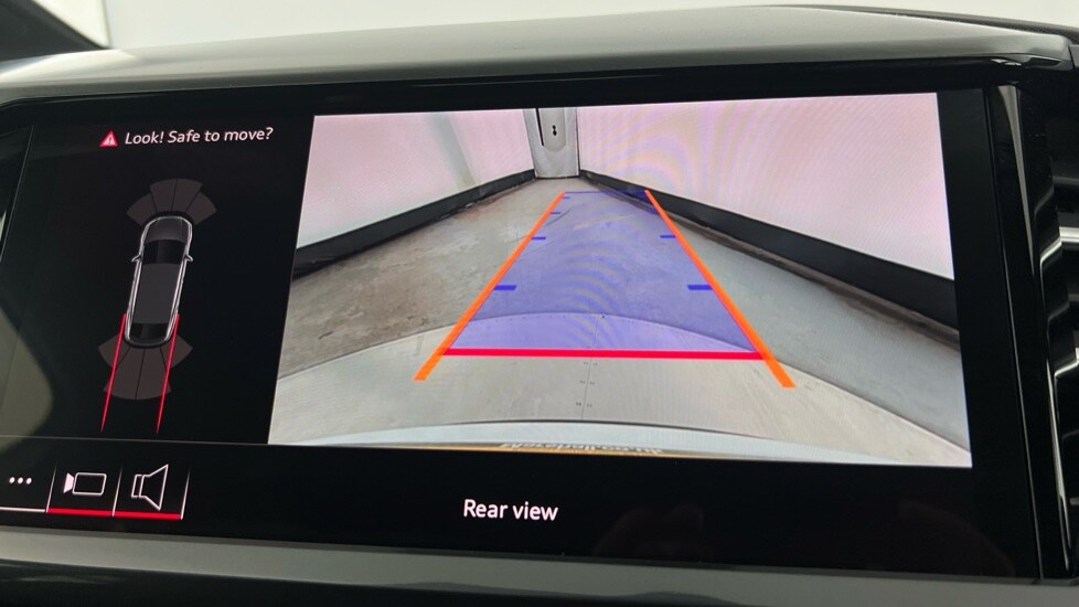 Used Audi Q4 e-tron 2025 for sale - 76438153: Photo 36