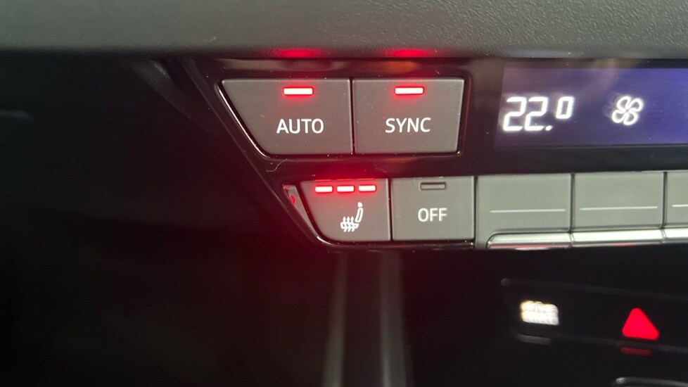 Used Audi Q4 e-tron 2025 for sale - 76438153: Photo 37