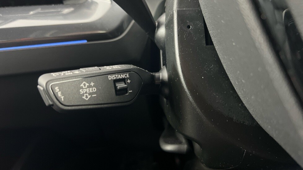 Used Audi Q4 e-tron 2025 for sale - 76438153: Photo 46