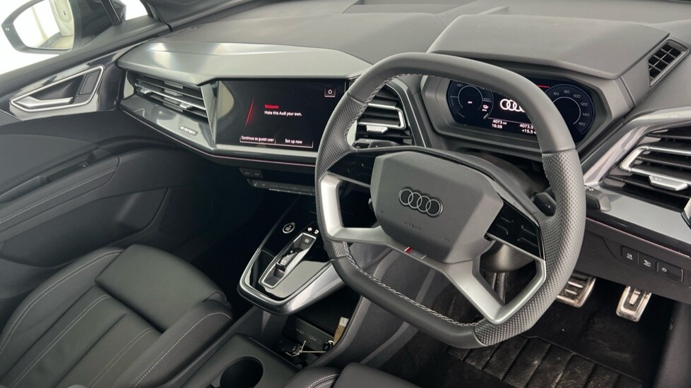 Used Audi Q4 e-tron 2025 for sale - 76438153: Photo 6