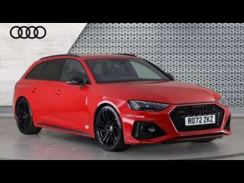 2022 - RS 4 TFSI Quattro Carbon Black 5dr Tiptronic