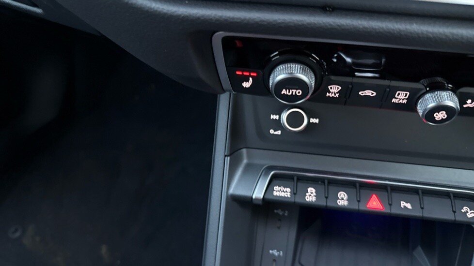 Used Audi Q3 2025 for sale - 76954423: Photo 37