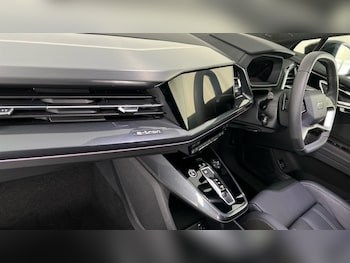 Used Audi Q4 e-tron 2025 for sale - 76834887: Photo