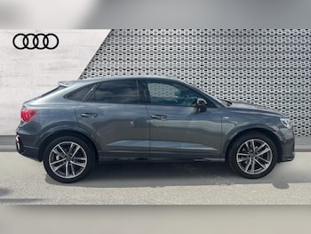 Used Audi Q3 2023 for sale - 75544603: Photo