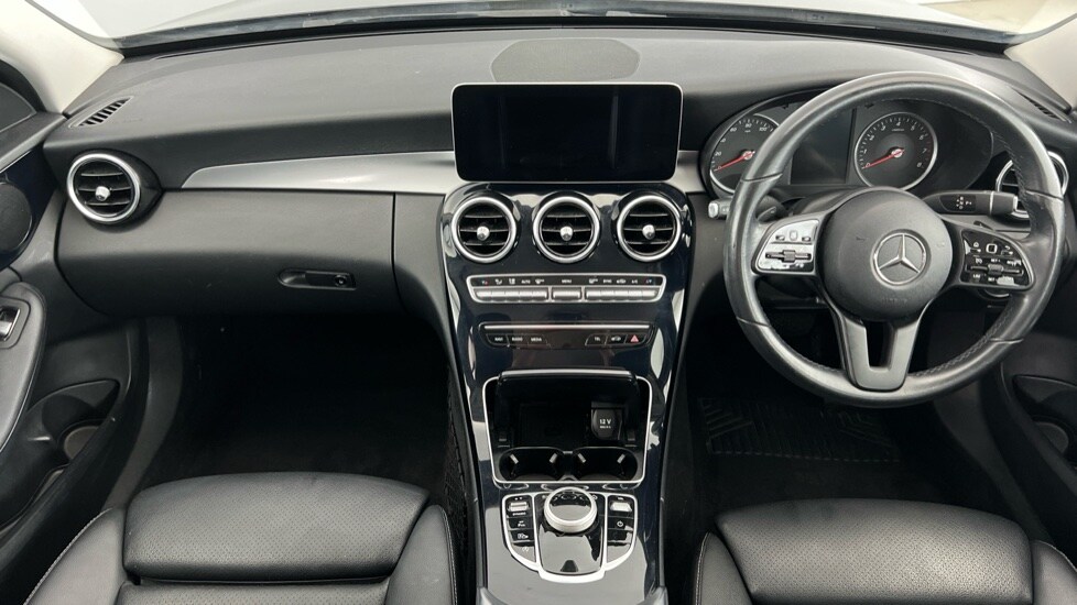 Used Mercedes-Benz C Class 2019 for sale - 76350835: Photo 11