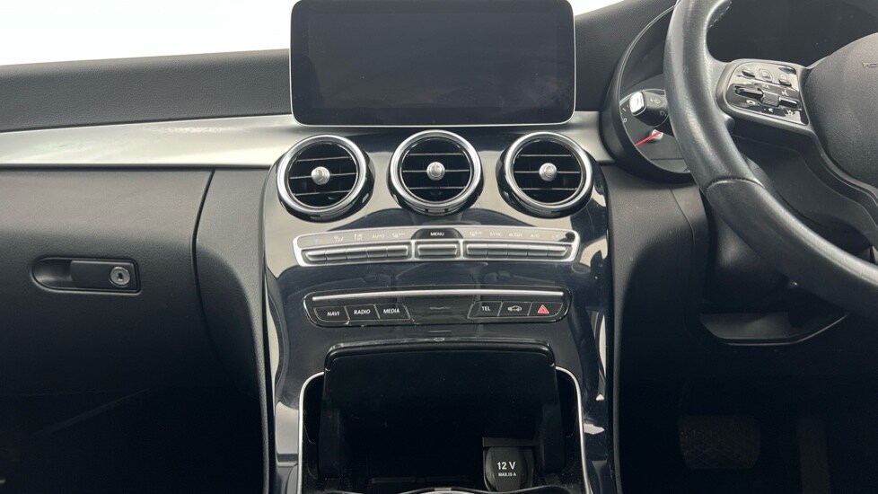 Used Mercedes-Benz C Class 2019 for sale - 76350835: Photo 12