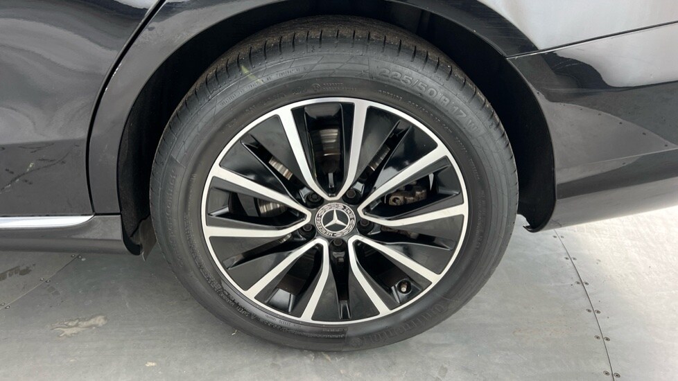 Used Mercedes-Benz C Class 2019 for sale - 76350835: Photo 18