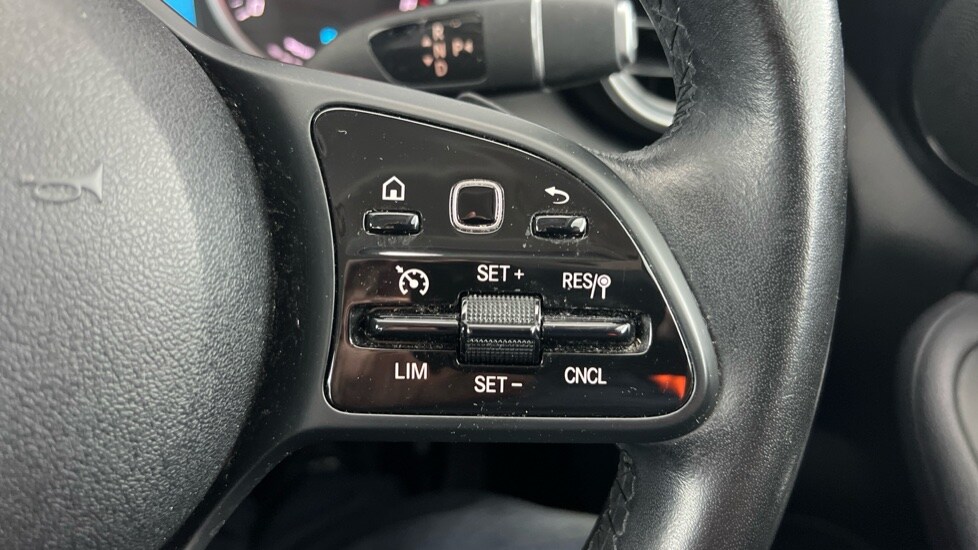 Used Mercedes-Benz C Class 2019 for sale - 76350835: Photo 22
