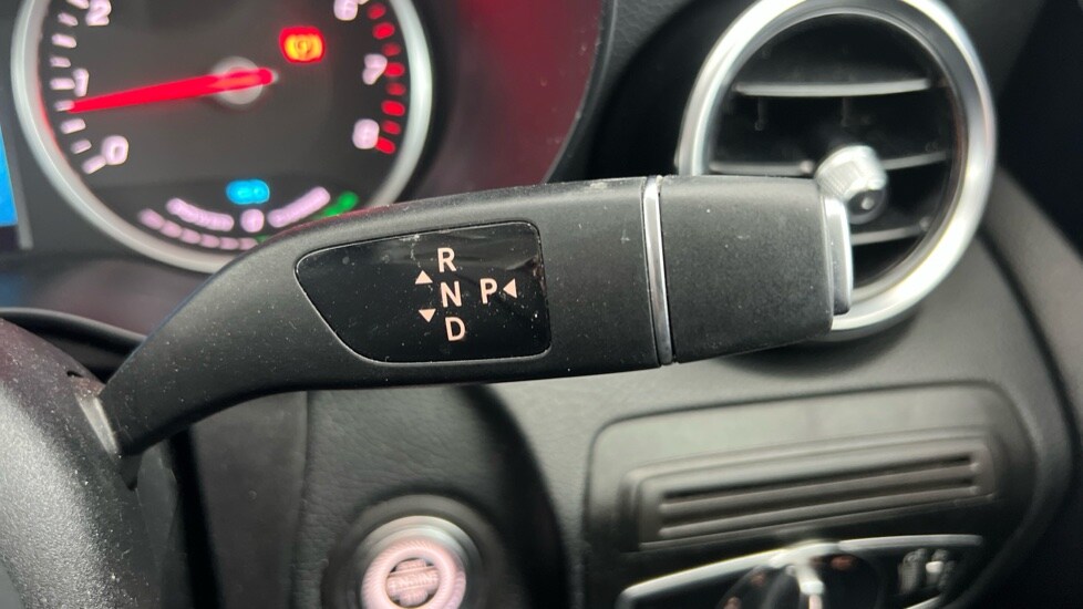 Used Mercedes-Benz C Class 2019 for sale - 76350835: Photo 24