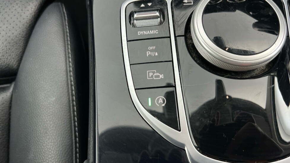 Used Mercedes-Benz C Class 2019 for sale - 76350835: Photo 39