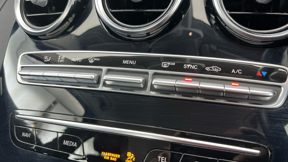 Used Mercedes-Benz C Class 2019 for sale - 76350835: Photo 43