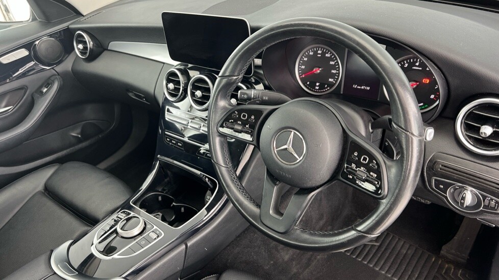 Used Mercedes-Benz C Class 2019 for sale - 76350835: Photo 9