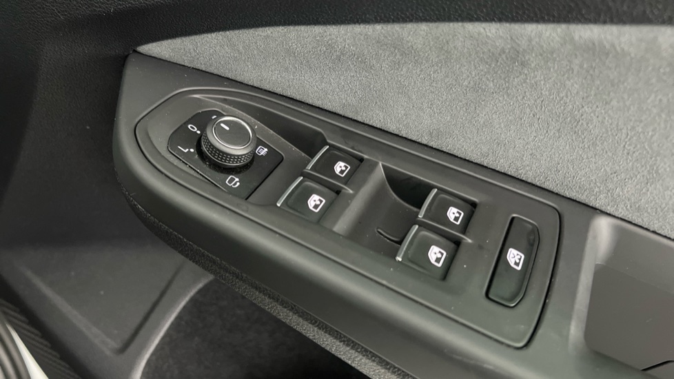 Used Volkswagen Golf 2022 for sale - 76589809: Photo 23