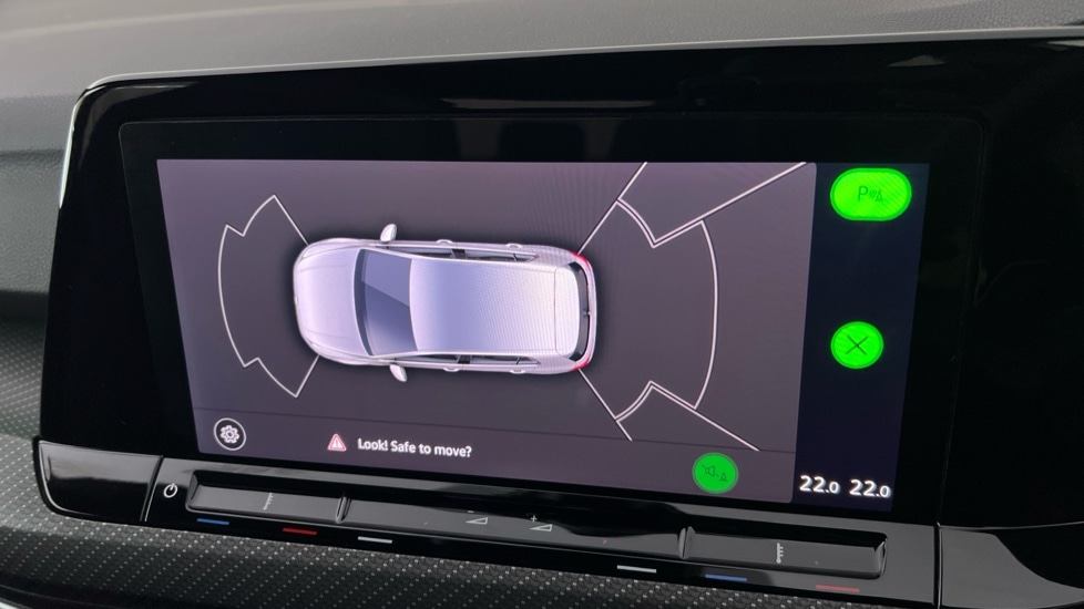 Used Volkswagen Golf 2022 for sale - 76589809: Photo 32