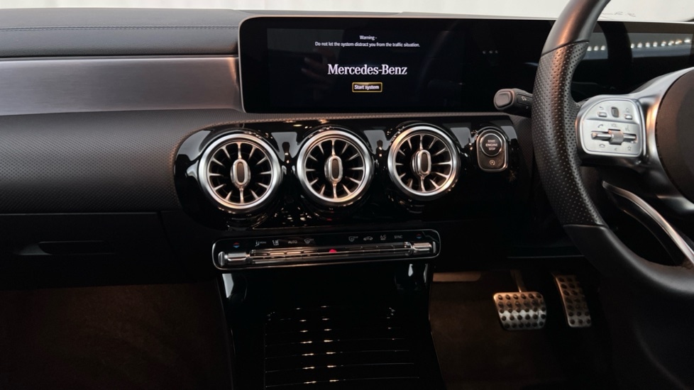 Used Mercedes-Benz CLA 2020 for sale - 76928065: Photo 12