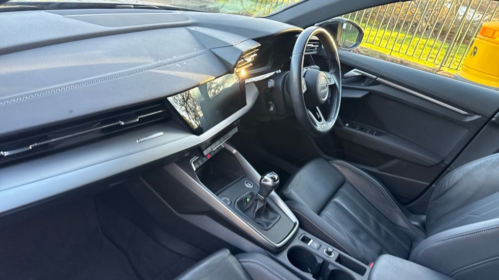 Used Audi A3 2021 for sale - 77050917: Photo 2