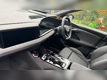 Used Audi Q6 e-tron 2025 for sale - 76660955: Photo