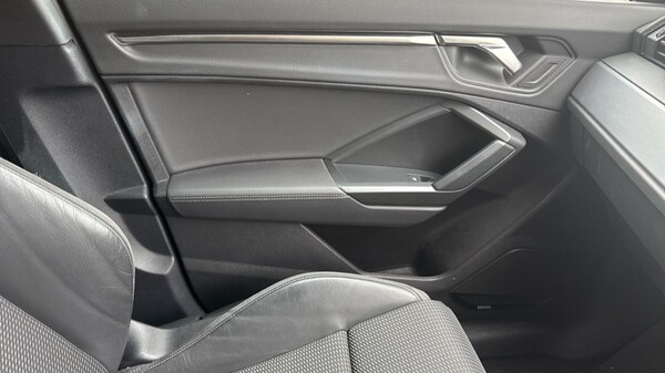 Used Audi Q3 2022 for sale - 76124330: Photo 28