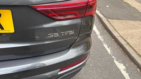 Used Audi Q3 2022 for sale - 76124330: Photo 39