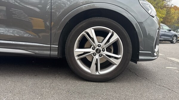 Used Audi Q3 2022 for sale - 76124330: Photo 5