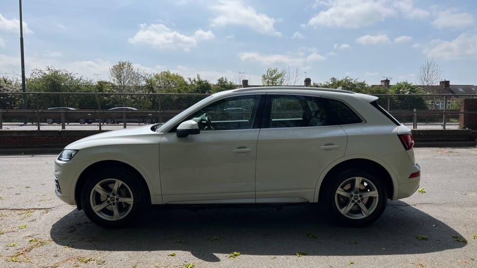 Used Audi Q5 2018 for sale - 77018374: Photo 9