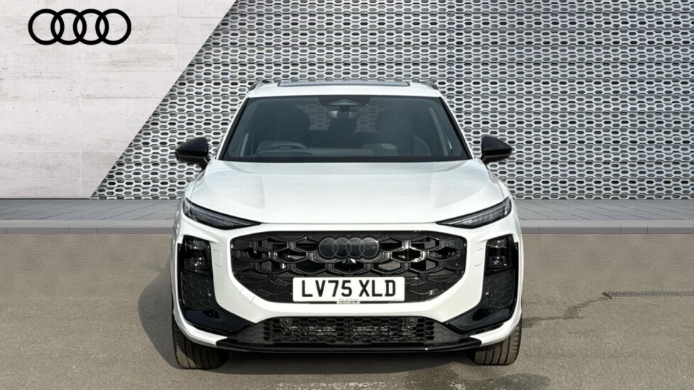 Used Audi Q3 2025 for sale - 76660963: Photo 10