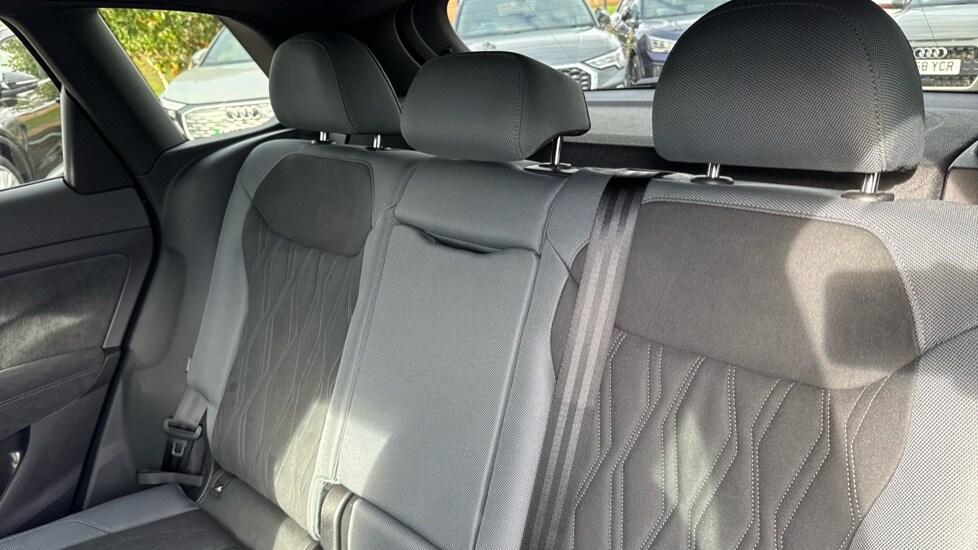 Used Audi Q3 2025 for sale - 76660963: Photo 15