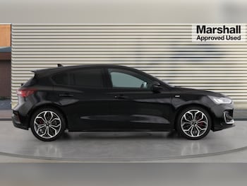 Used Ford Focus 2022 for sale - 76856423: Photo