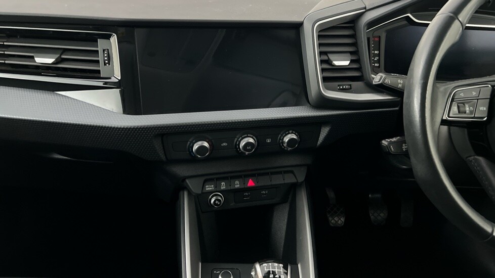 Used Audi A1 2019 for sale - 76458749: Photo 13