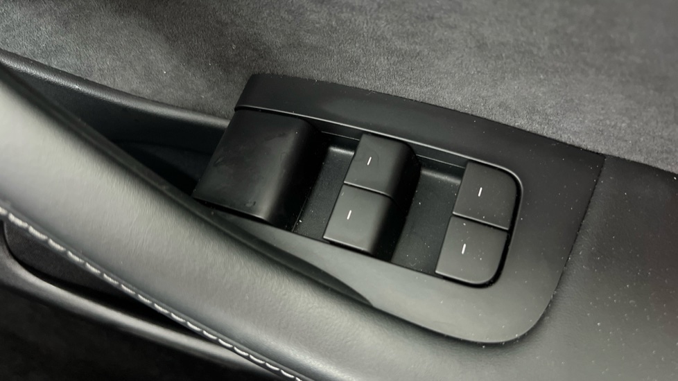 Used Tesla Model 3 2022 for sale - 76563729: Photo 32