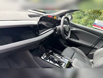 Used Audi Q6 e-tron 2025 for sale - 75603009: Photo