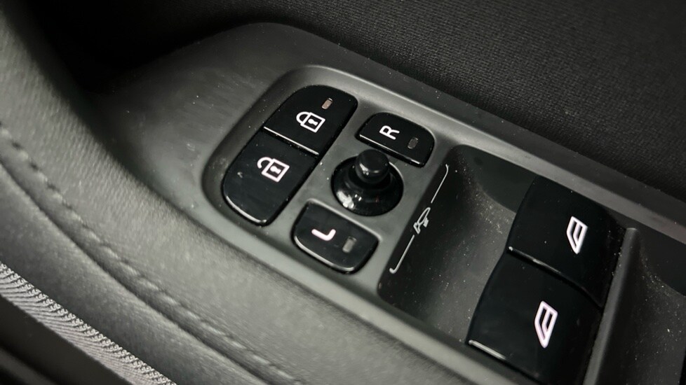 Used Polestar Polestar 2 2021 for sale - 76487486: Photo 33