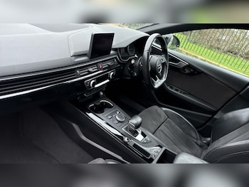 Used Audi A5 2019 for sale - 77036002: Photo