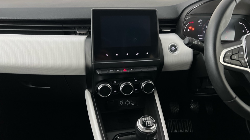 Used Renault Clio 2022 for sale - 75735187: Photo 12