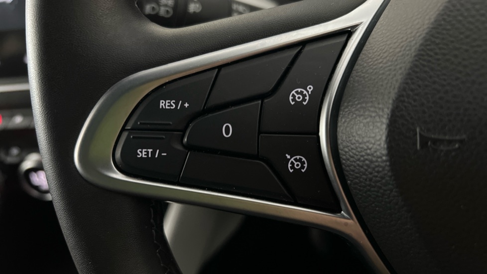 Used Renault Clio 2022 for sale - 75735187: Photo 25