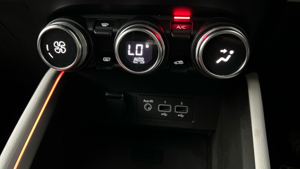 Used Renault Clio 2022 for sale - 75735187: Photo 30