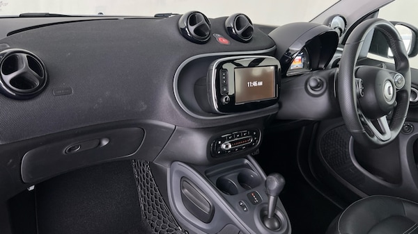 Used smart fortwo 2019 for sale - 76261525: Photo 10