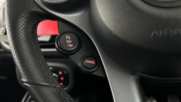 Used smart fortwo 2019 for sale - 76261525: Photo 25