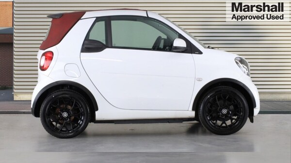 Used smart fortwo 2019 for sale - 76261525: Photo 2