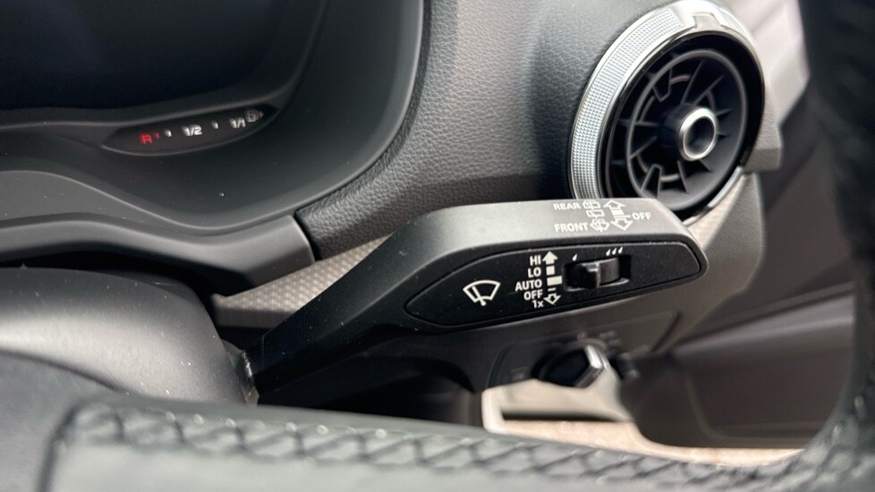 Used Audi Q2 2022 for sale - 76086815: Photo 30