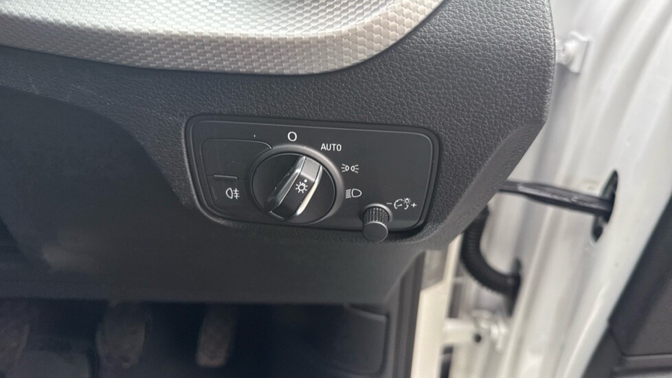 Used Audi Q2 2022 for sale - 76086815: Photo 45