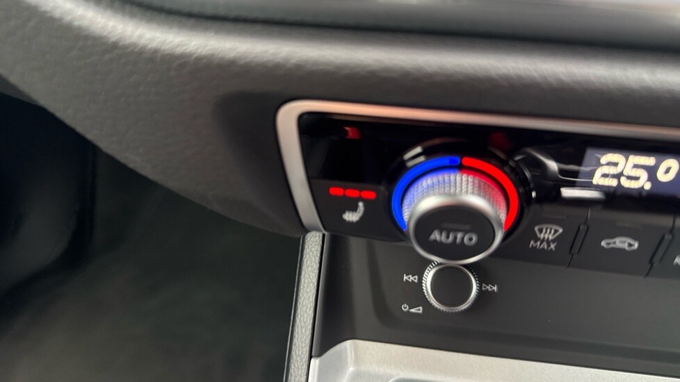 Used Audi Q3 2022 for sale - 77057865: Photo 37