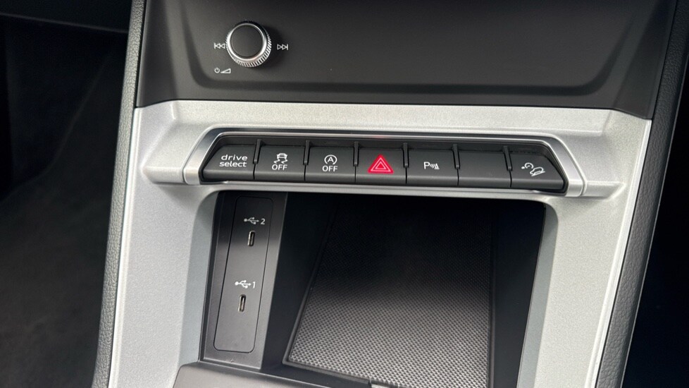 Used Audi Q3 2022 for sale - 77057865: Photo 45