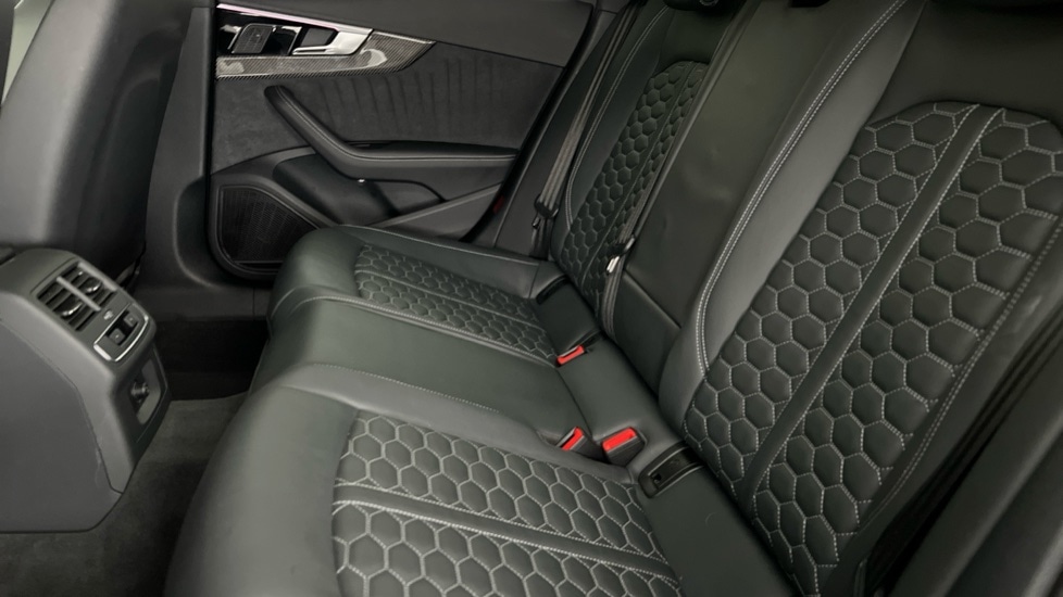 Used Audi RS4 2023 for sale - 76539900: Photo 15